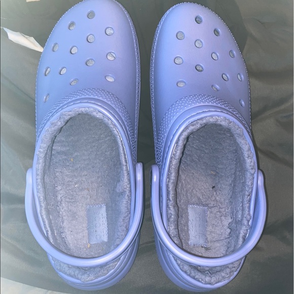 Lavender Crocs 🐊 - Picture 2 of 2